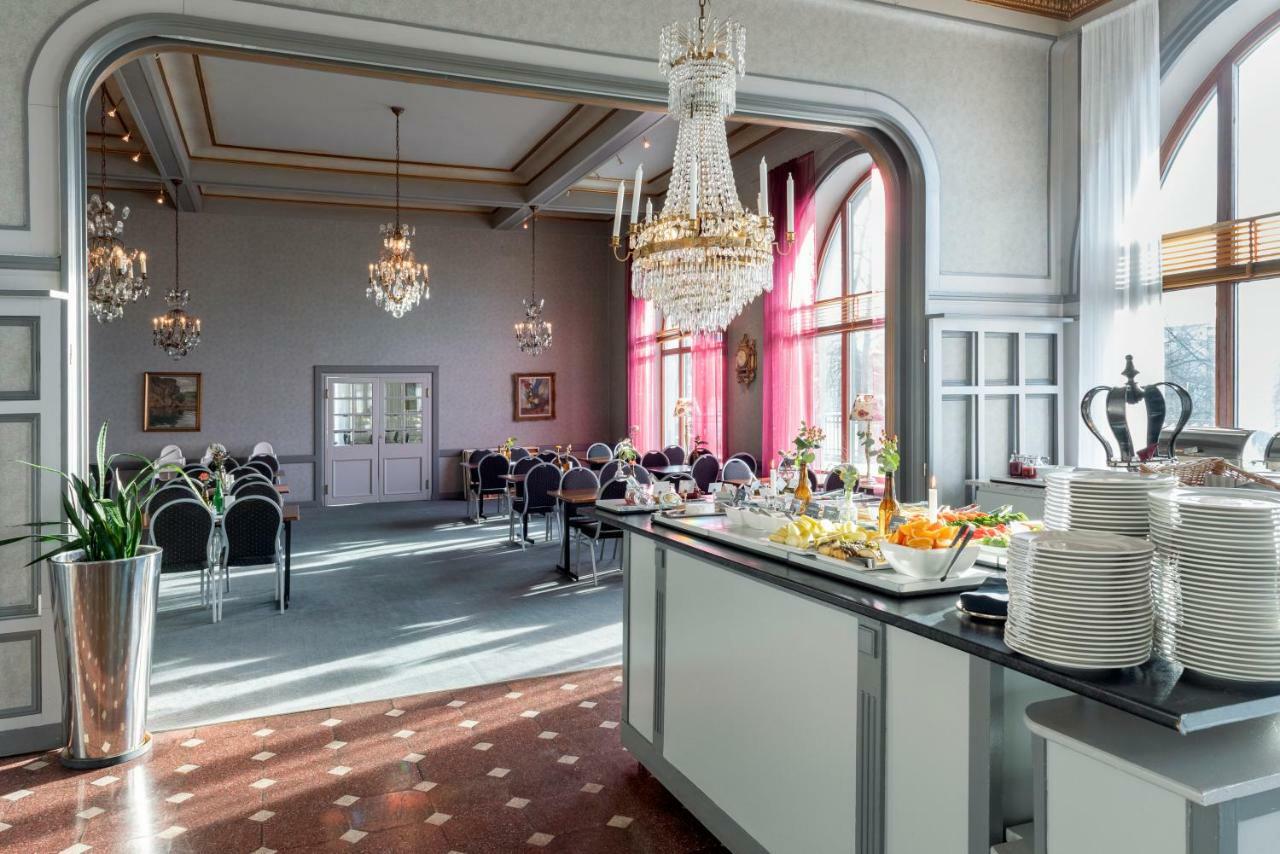 First Hotel Statt Oernskoeldsvik Экстерьер фото
